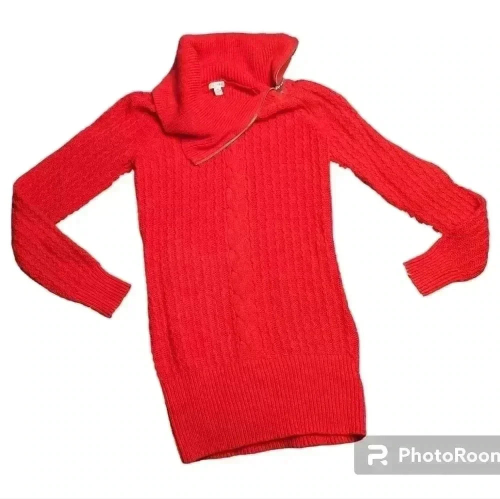 Guess women's red size med turtleneck sweater with zip on the collar